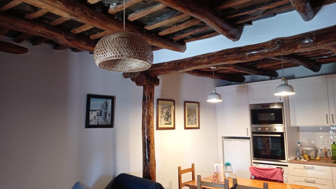 El Nogal Apartment Bubion Ngoại thất bức ảnh